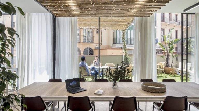 utopicus-placa-catalunya-15-1650551713StqkX