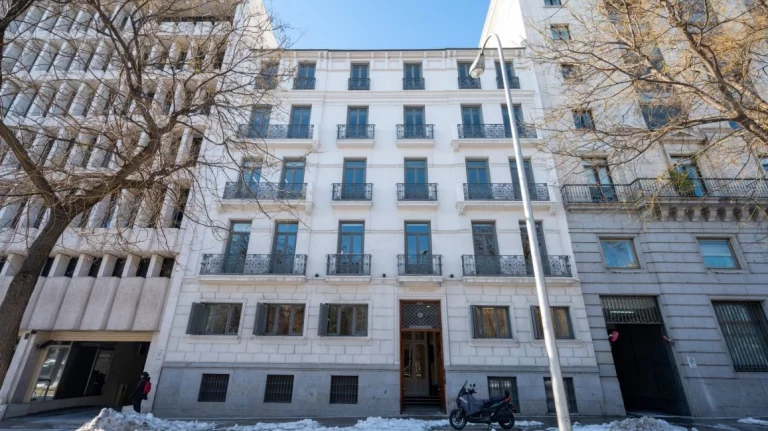 5124-1-16424217047SWTq-desktop