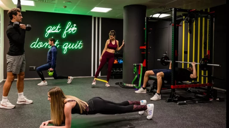 monday-gran-via-1718871348Oe3yy-desktop